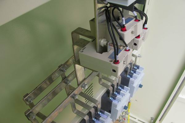 华州控制箱-3683讲讲控制箱的使用特点